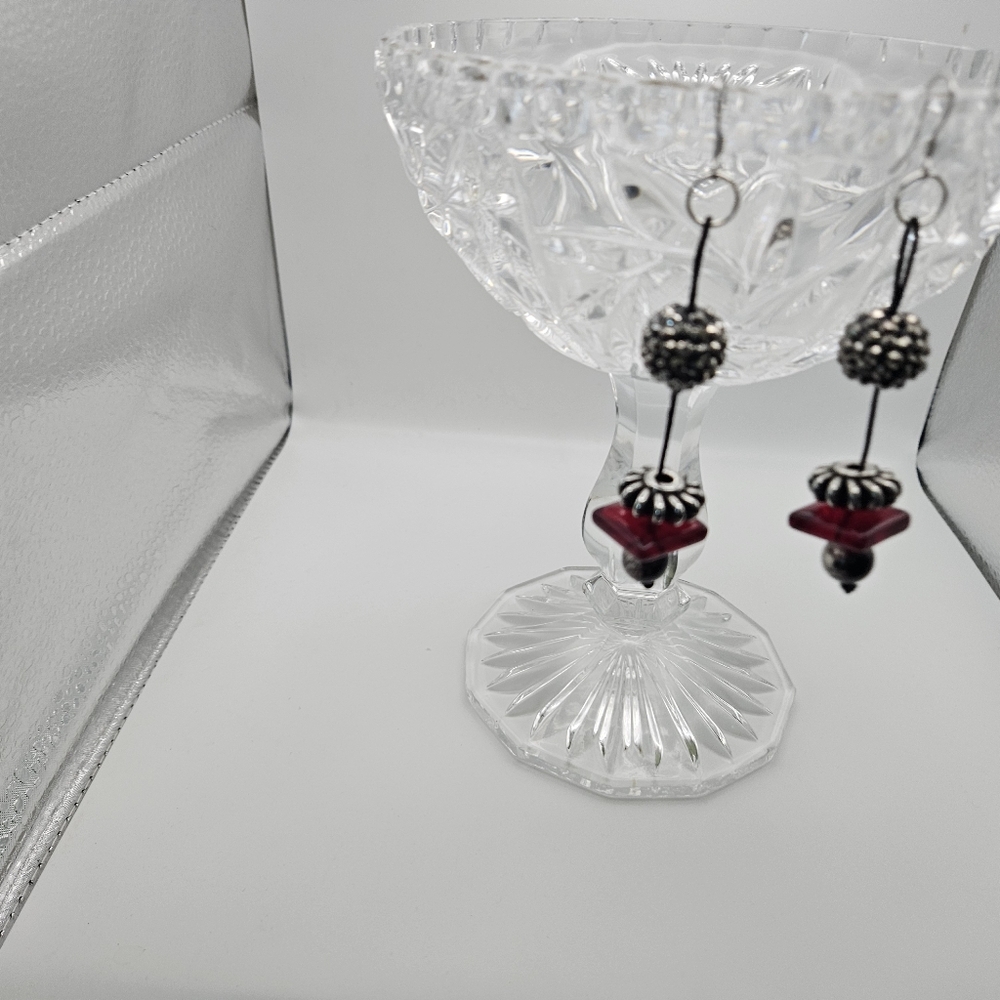 Rope dangle earrings - Picture 3 of 3